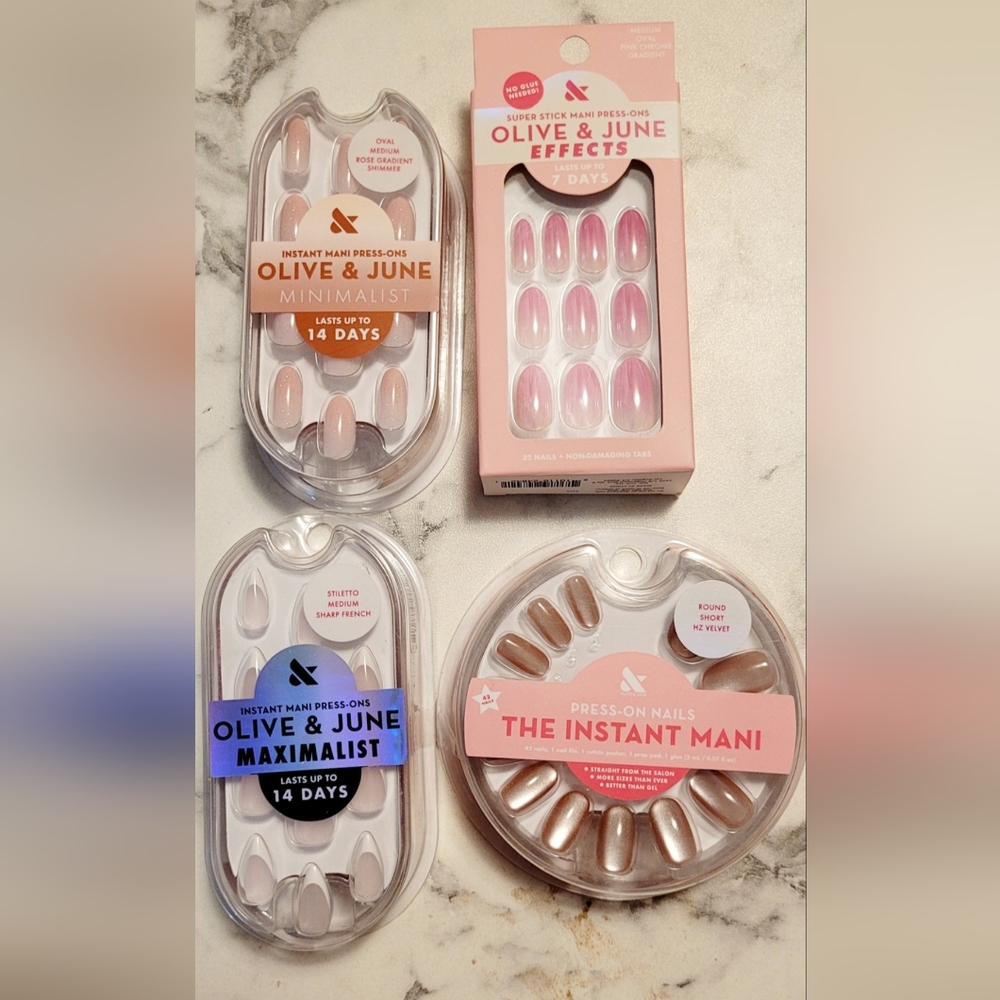 Olive & June Press-On Nails Set NIB
